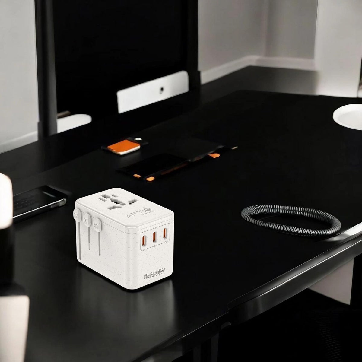 GlobeKey Universal Power Outlet Adapter